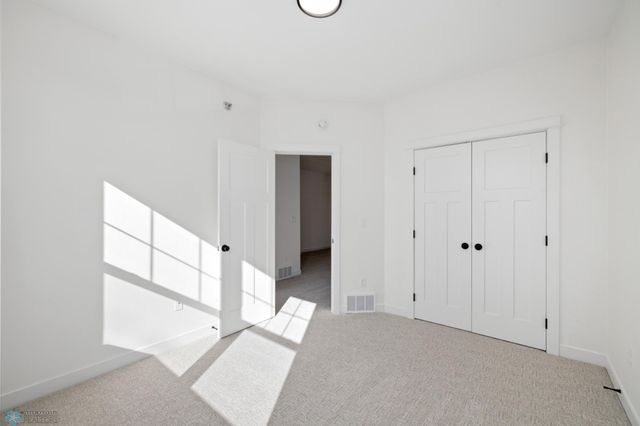 5887 41 Street S, Fargo, ND 58104