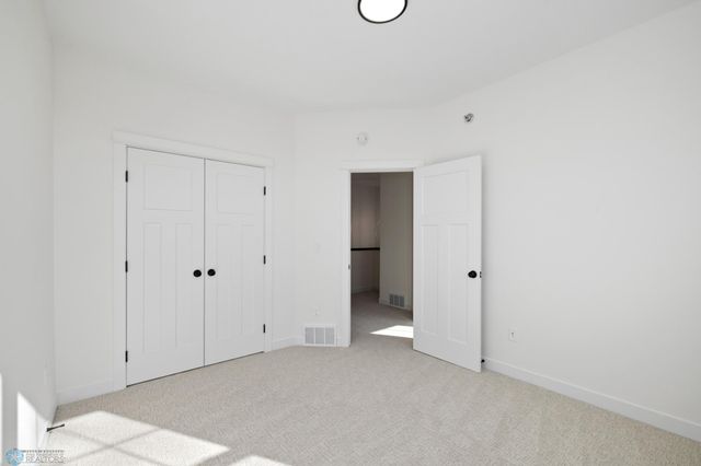 5887 41 Street S, Fargo, ND 58104