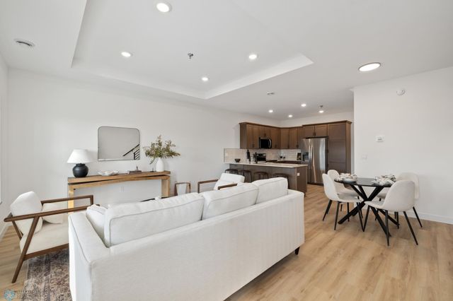 5887 41 Street S, Fargo, ND 58104