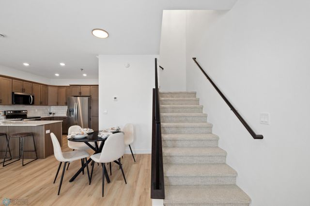 5887 41 Street S, Fargo, ND 58104