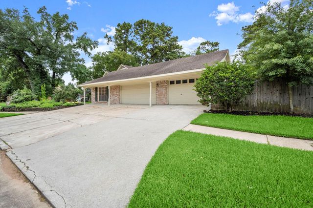 3402 Candleridge Drive, Spring, TX 77388
