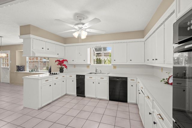 3402 Candleridge Drive, Spring, TX 77388