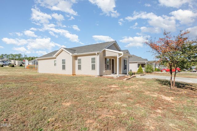 3060 Camden Creek Drive, Raleigh, NC 27610