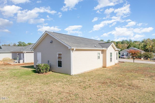 3060 Camden Creek Drive, Raleigh, NC 27610