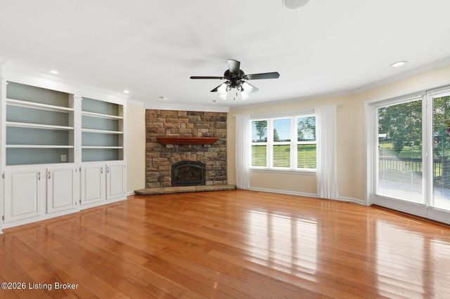 1799 Veechdale Rd, Simpsonville, KY 40067