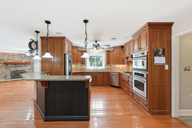 1799 Veechdale Rd, Simpsonville, KY 40067