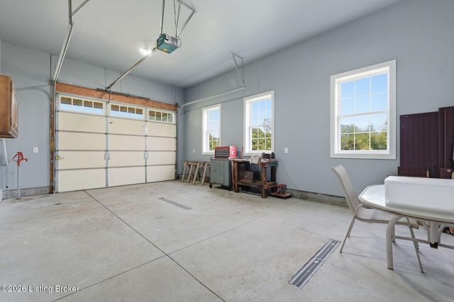 1799 Veechdale Rd, Simpsonville, KY 40067