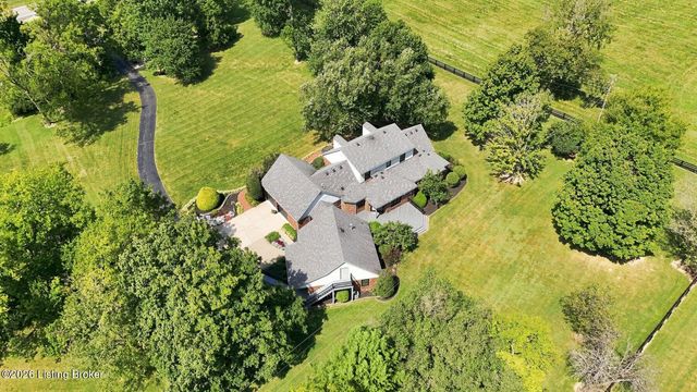 1799 Veechdale Rd, Simpsonville, KY 40067