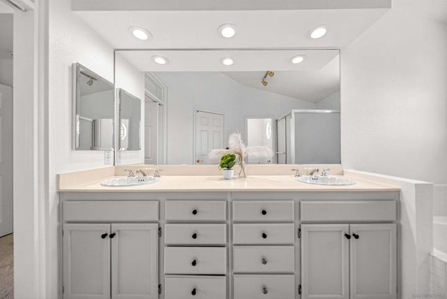 12144 Carrollton, San Diego, CA 92128