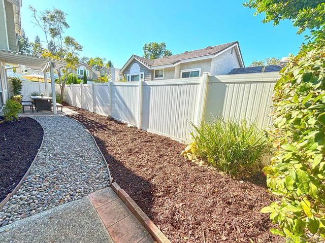 12144 Carrollton, San Diego, CA 92128