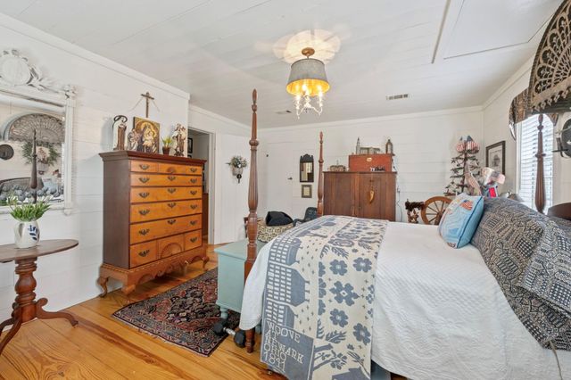 5559 Blue Ridge Drive, College Station, TX 77845