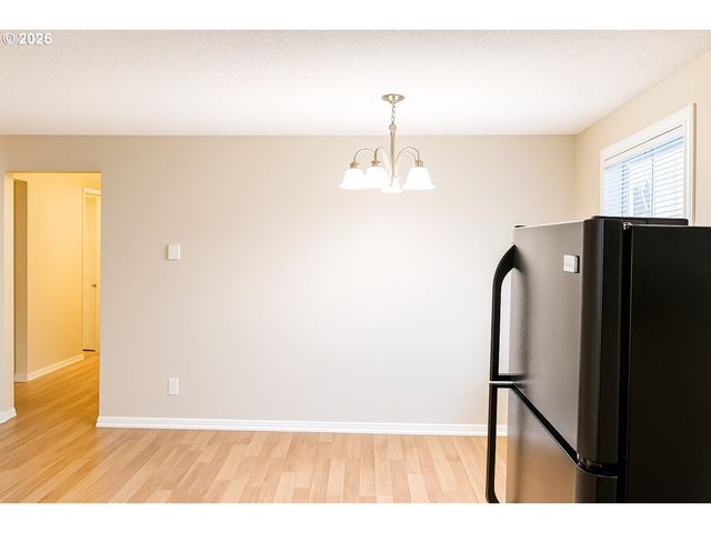 166 Ne 8TH St, Newport, OR 97365