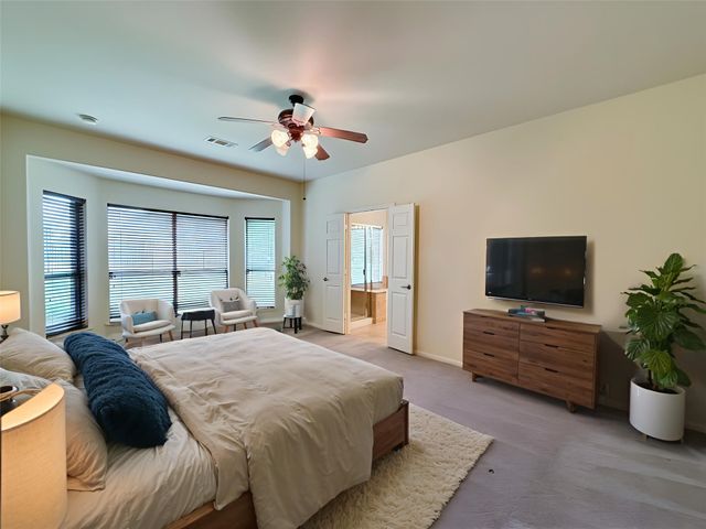 6820 Algarve Drive, Denton, TX 76210