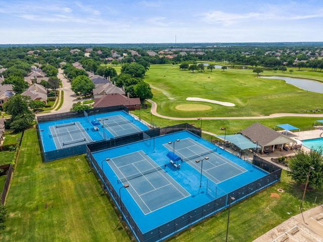 6820 Algarve Drive, Denton, TX 76210