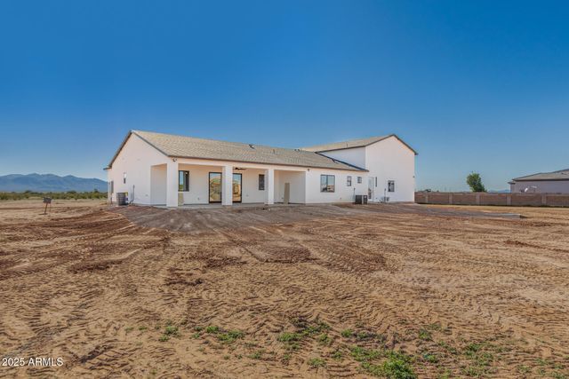 26615 N 235th Avenue, Wittmann, AZ 85361