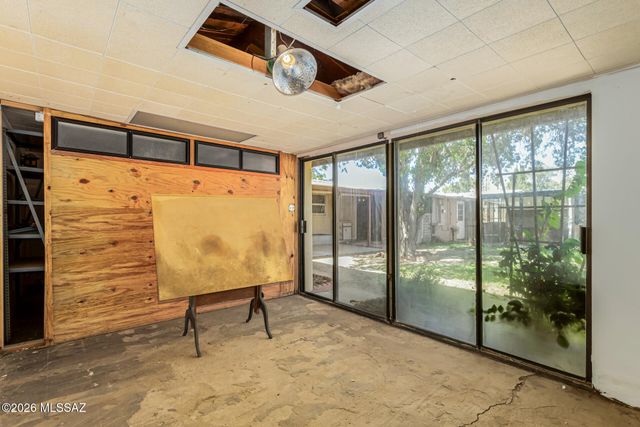 2107 S Amigo Avenue, Tucson, AZ 85713