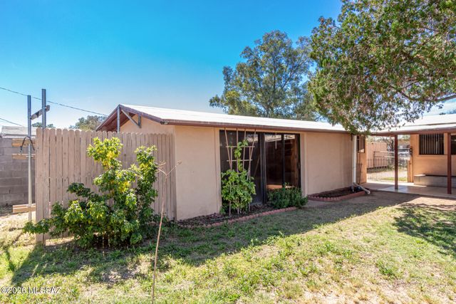 2107 S Amigo Avenue, Tucson, AZ 85713