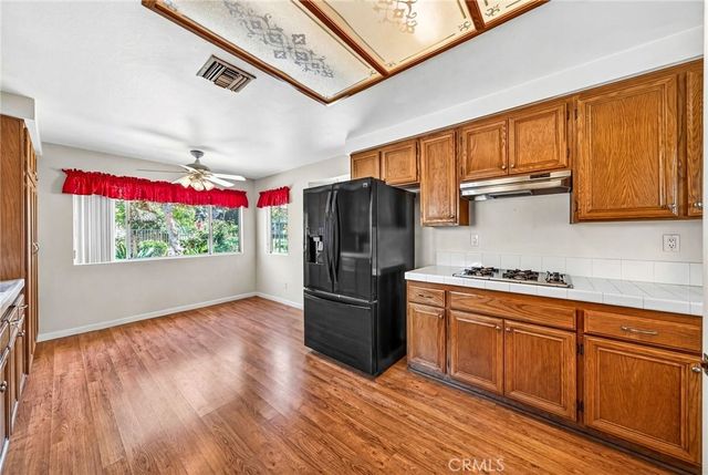 1137 Avenida Roundelay, San Jacinto, CA 92583