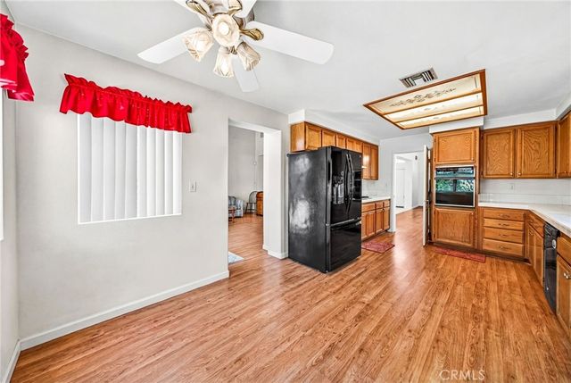 1137 Avenida Roundelay, San Jacinto, CA 92583