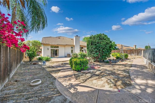 1137 Avenida Roundelay, San Jacinto, CA 92583