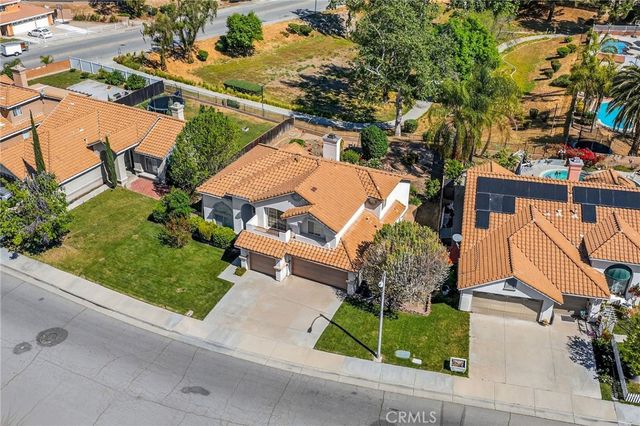 1137 Avenida Roundelay, San Jacinto, CA 92583