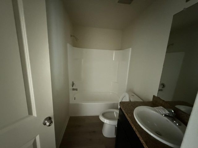 10527 Logger Pine Trail, Houston, TX 77088