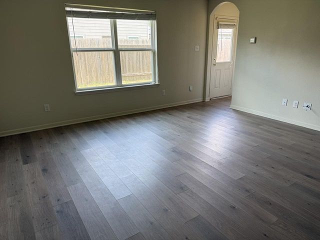 10527 Logger Pine Trail, Houston, TX 77088