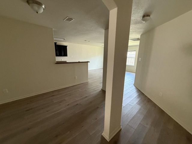 10527 Logger Pine Trail, Houston, TX 77088