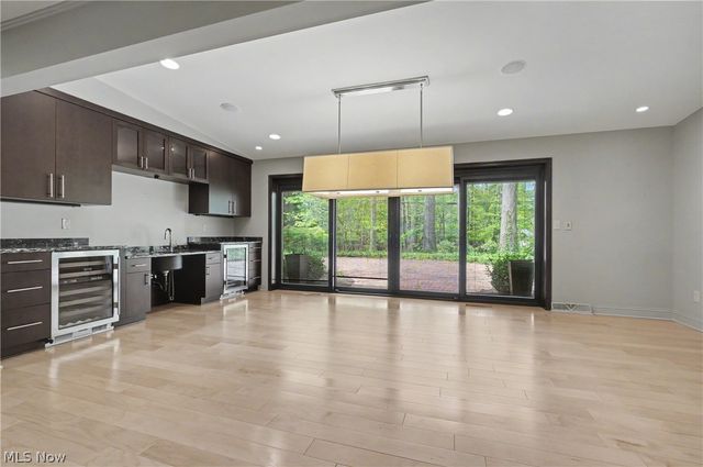 3022 Harriett Road, Silver Lake, OH 44224