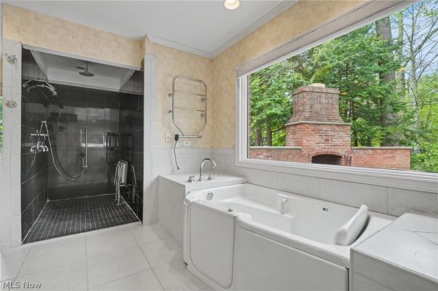 3022 Harriett Road, Silver Lake, OH 44224