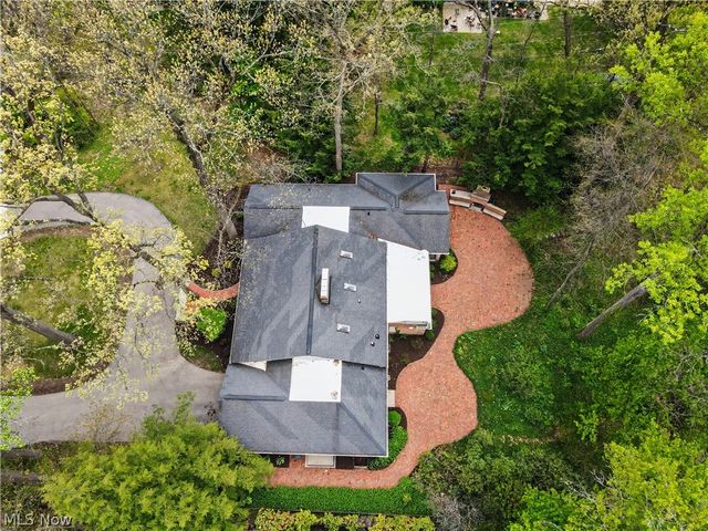 3022 Harriett Road, Silver Lake, OH 44224