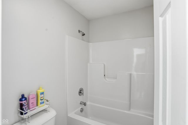 894 Kelly Pass, Greenwood, IN 46143
