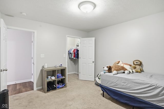 894 Kelly Pass, Greenwood, IN 46143