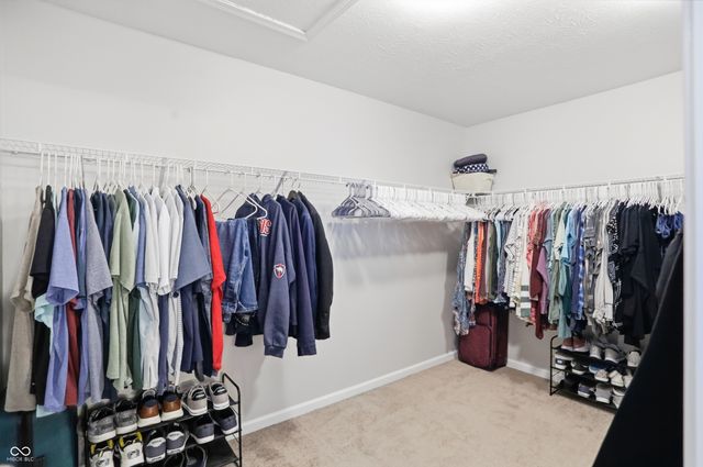 894 Kelly Pass, Greenwood, IN 46143