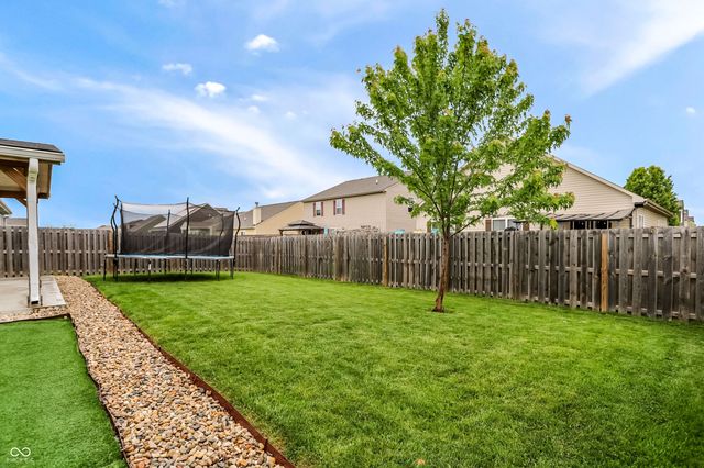 894 Kelly Pass, Greenwood, IN 46143