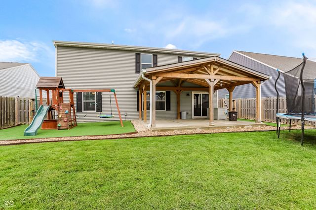 894 Kelly Pass, Greenwood, IN 46143