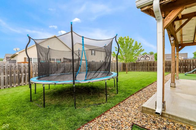 894 Kelly Pass, Greenwood, IN 46143
