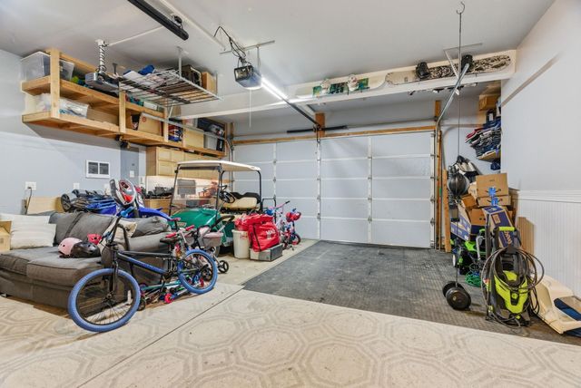 2020 N Oakland St, Liberty Lake, WA 99019