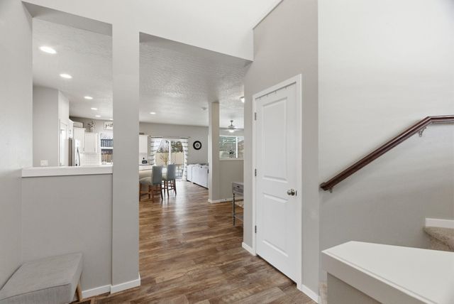 2020 N Oakland St, Liberty Lake, WA 99019