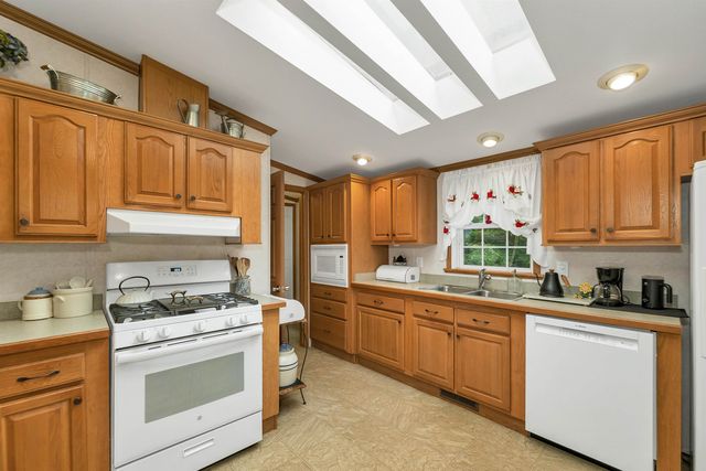 149 Dorchester Road, Rumney, NH 03266