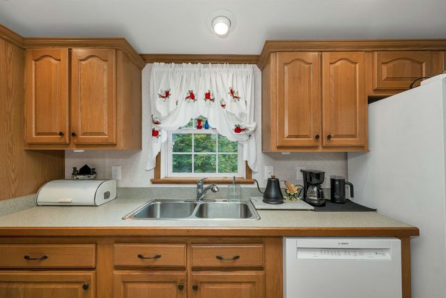 149 Dorchester Road, Rumney, NH 03266