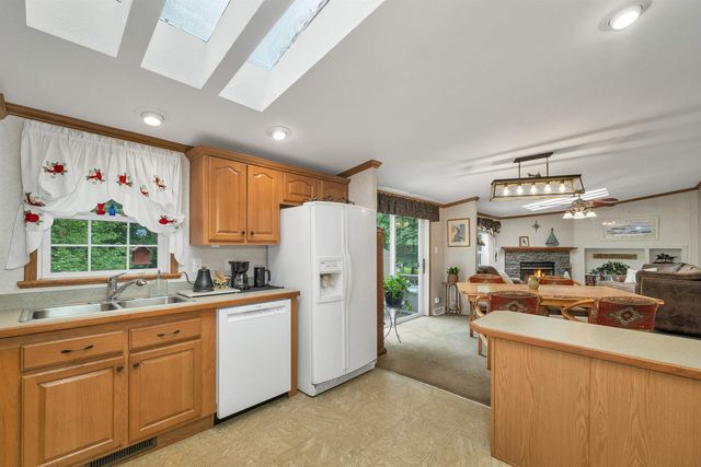 149 Dorchester Road, Rumney, NH 03266