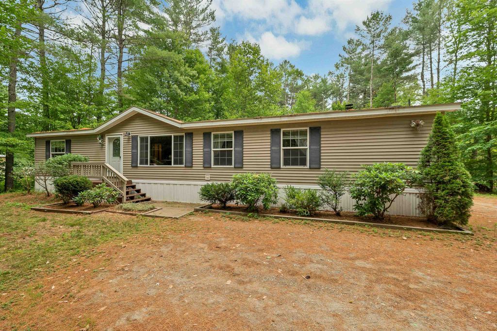 149 Dorchester Road, Rumney, NH 03266