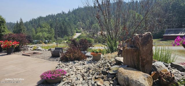 24 Cegnar Rd, Kingston, ID 83839