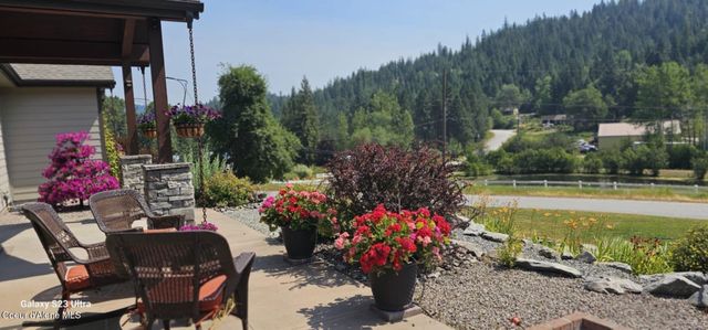 24 Cegnar Rd, Kingston, ID 83839