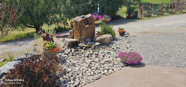 24 Cegnar Rd, Kingston, ID 83839