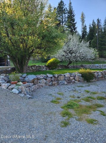 24 Cegnar Rd, Kingston, ID 83839