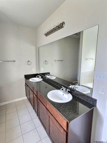 13228 Hazelwood Dr, Denham Springs, LA 70726