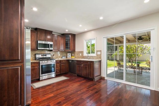 6072 Chinook Ave., Westminster, CA 92683