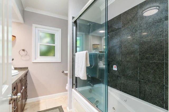 6072 Chinook Ave., Westminster, CA 92683